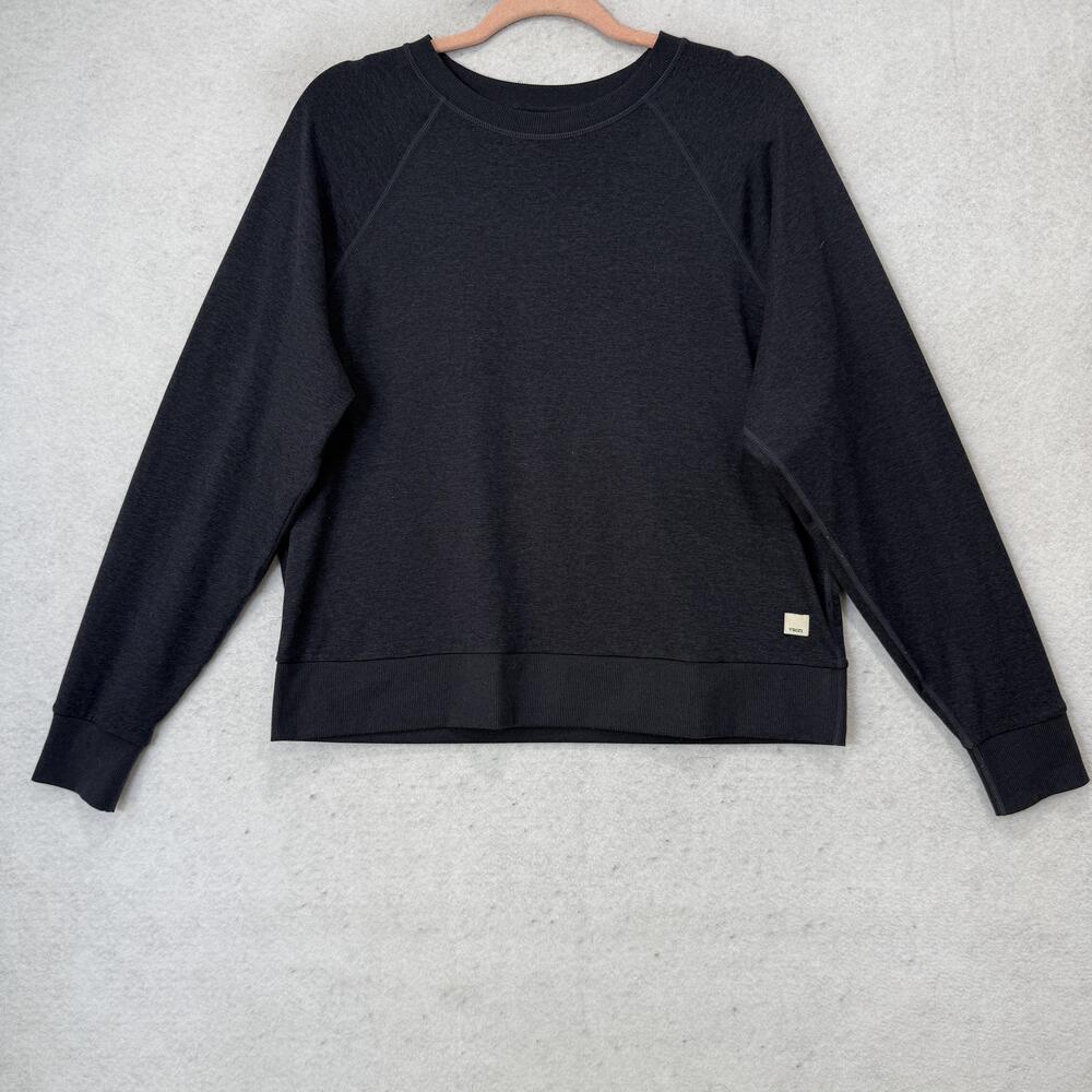Vuori Sweatshirt Womens Large blue Jersey Crewneck Pullover Athletic Logo